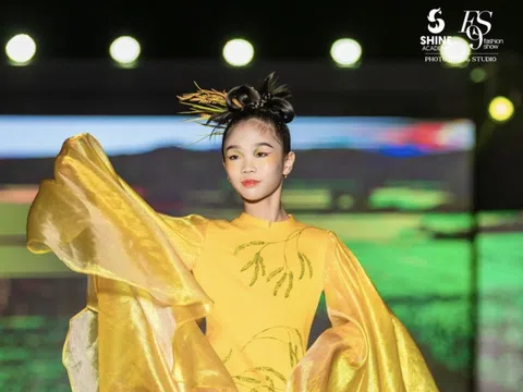 Mẫu nhí Trần Gia Linh nổi bật trên sân khấu “9 Fashion Show”