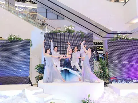 “MÚA THỰC CẢNH lần đầu tiên xuất hiện tại Aeon mall Long Biên"