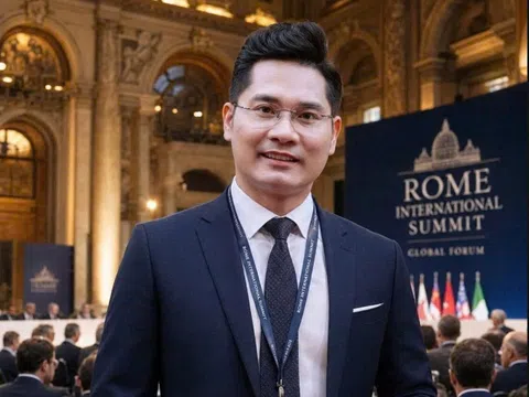 Diễn giả Nguyễn Phúc Nhạc: "Điều người trẻ cần nhất hôm nay không chỉ là kiến thức mà là niềm tin vào chính mình"
