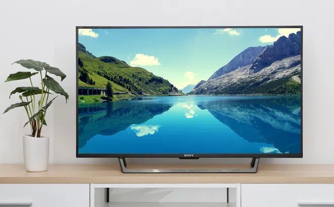 Smart TV với Android TV vs Google TV vs Tizen vs webOS: Hệ điều hành nào tốt hơn?