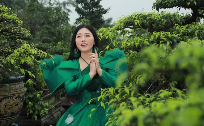 NSƯT Hương Giang làm mới ca khúc cách mạng hướng tới kỷ niệm 70 năm chiến thắng Điện Biên Phủ