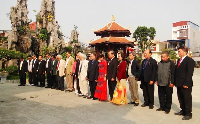 Hội thảo “Nhân diện thư, Vật điểu thư trong dòng chảy thư pháp Việt Nam đương đại”